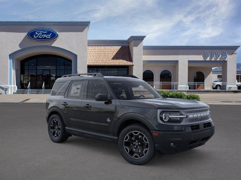 New 2025 Shadow Black Ford Outer Banks® image 7