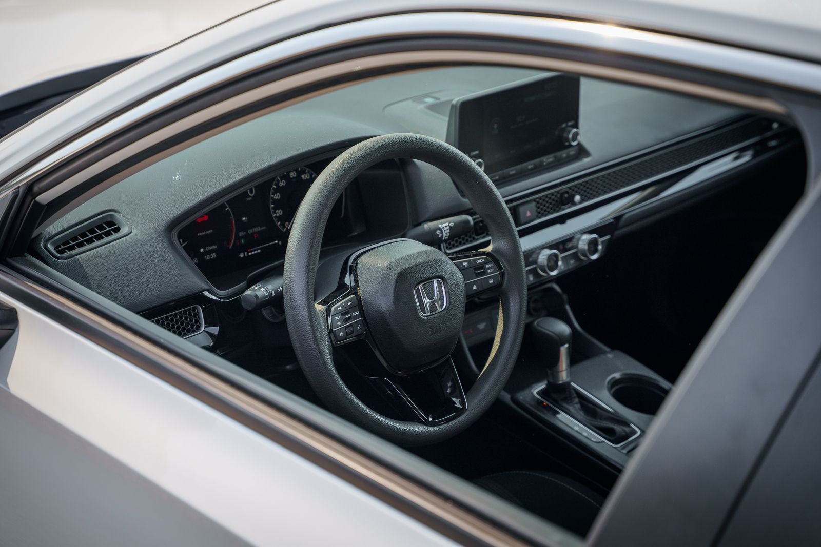 2025 Honda Civic LX - Photo 23