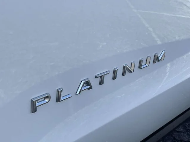 New 2026 Star White Metallic Tri-Coat Ford MAX Platinum® image 7