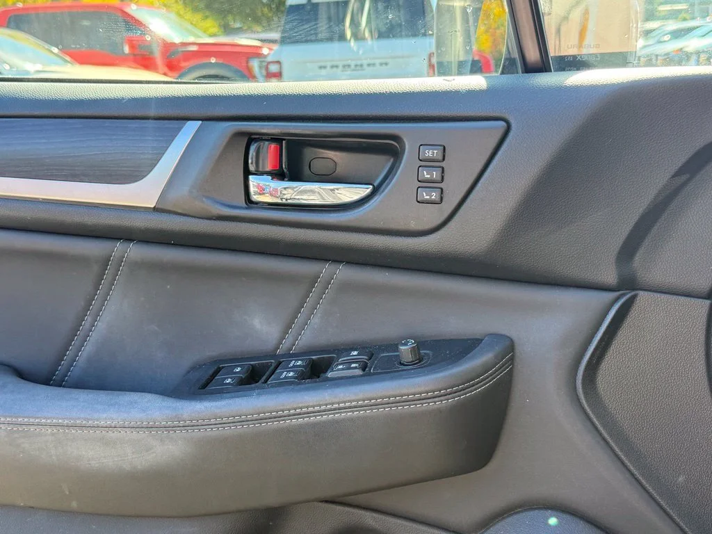 Used 2019 Magnetite Gray Metallic Subaru 2.5i image 18