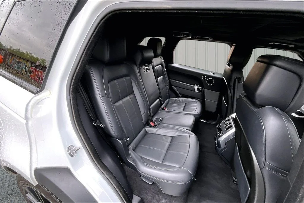 Used 2018 White Land Rover Supercharged image 25