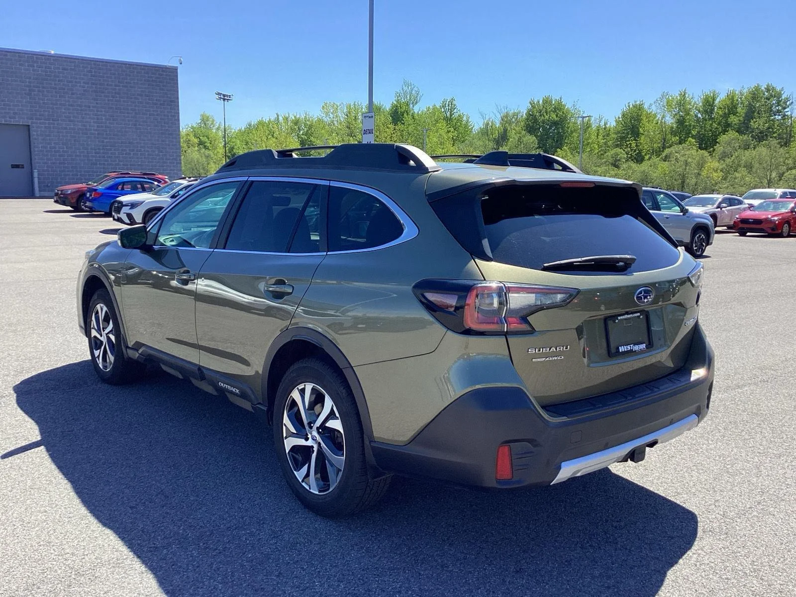 Used 2021 Brilliant Bronze Metallic Subaru Limited image 5