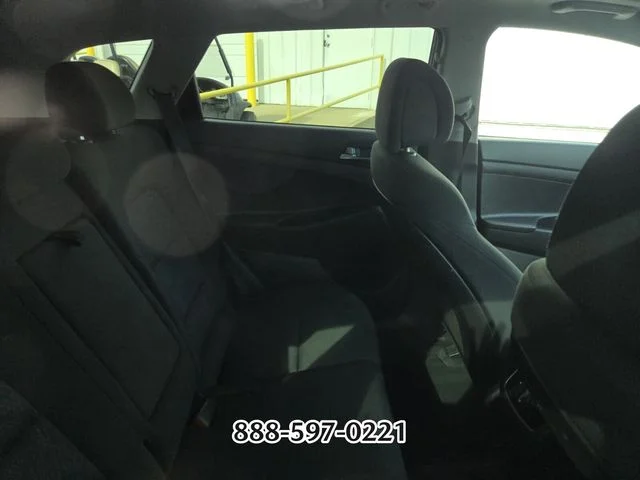 Used 2017 Gray HYUNDAI NIGHT image 7