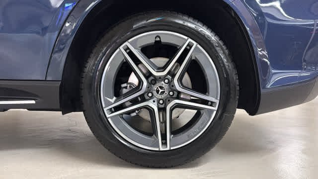 New 2026 Twilight Blue Metallic Mercedes-Benz GLS 450 image 11