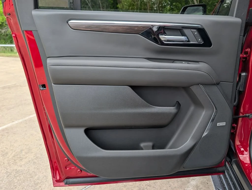 New 2026 Radiant Red Tintcoat Chevrolet LT image 9