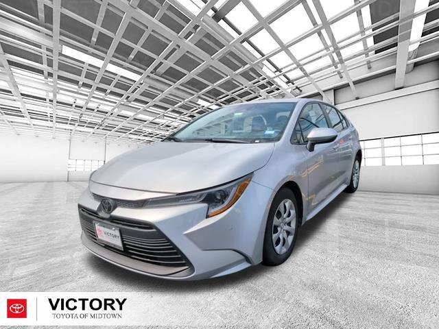 Certified Used 2024 SILVER ME. Toyota  image 7
