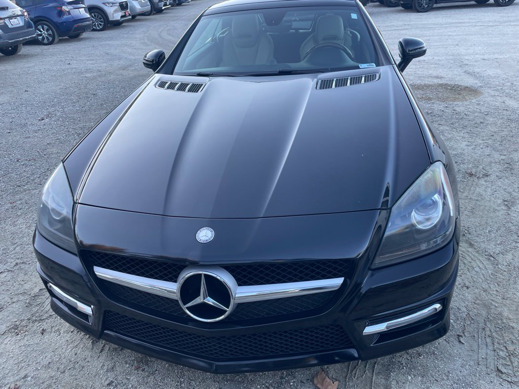 Used 2013 Black Mercedes-Benz SLK 250 image 2