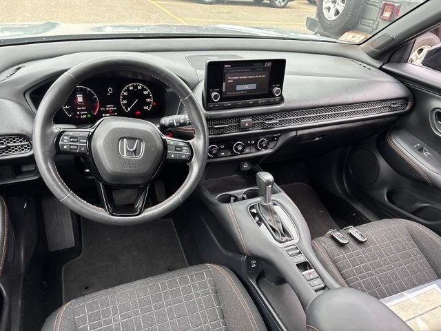 Certified Used 2025 Urban Gray Pearl Honda Sport image 13