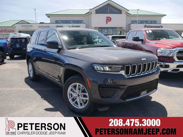2026 Jeep Grand Cherokee Laredo