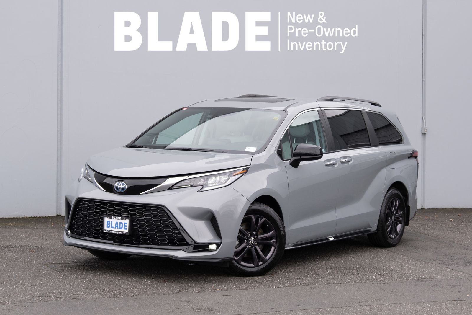 2024 Toyota Sienna XSE 7-Passenger AWD