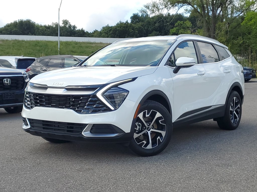 Used 2024 White Kia EX image 33