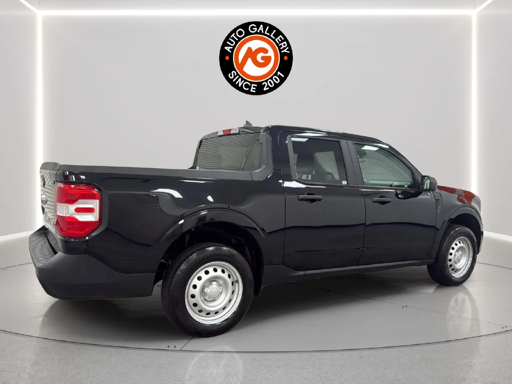 Used 2023 Black Ford XL image 7