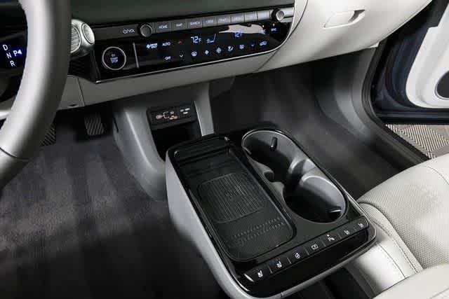 New 2026 BLACK HYUNDAI LIMI image 27