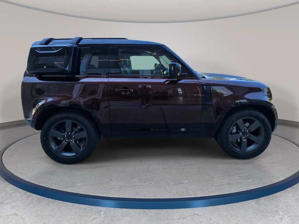 New 2026 Sedona Red LAND ROVER X-Dynamic SE image 4