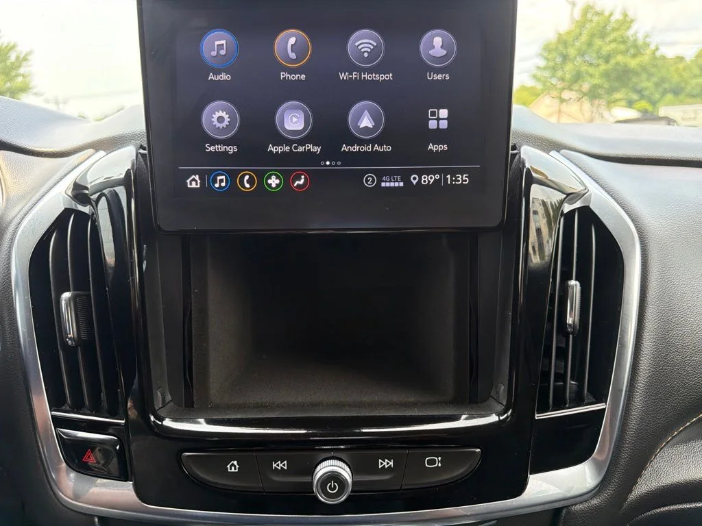Used 2021 Gray Chevrolet LT image 31