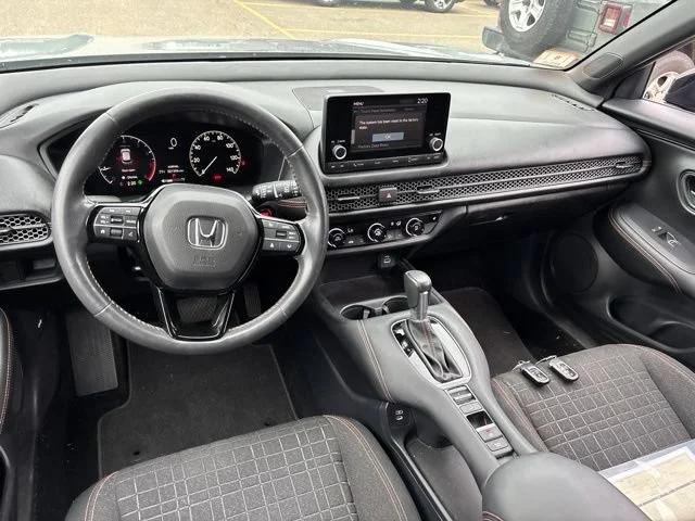Used 2025 Urban Gray Pearl Honda Sport image 13