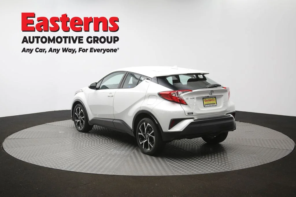 Used 2018 White Toyota XLE Premium image 64