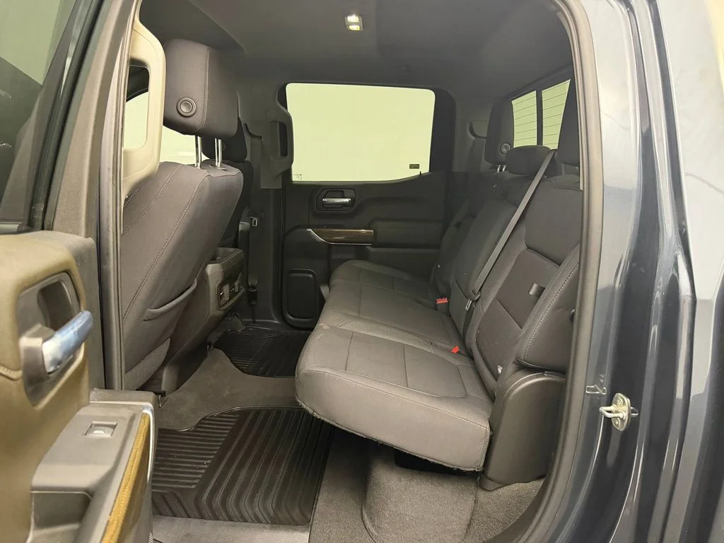 Used 2022 Shadow Gray Metallic Chevrolet RST image 19