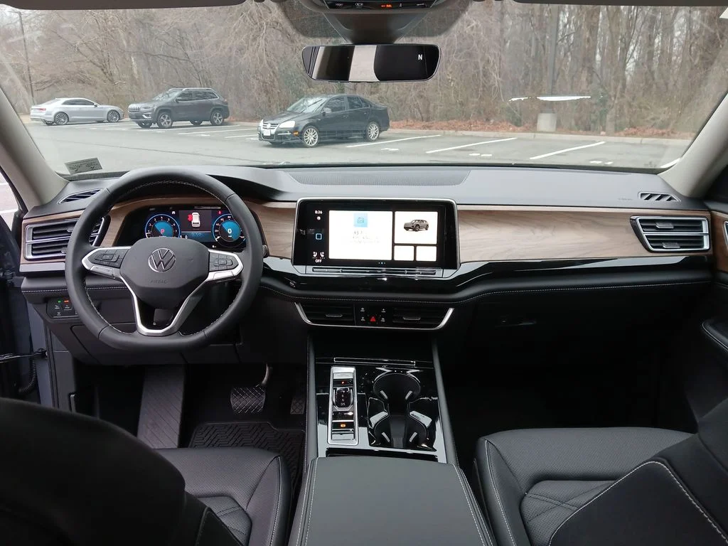 New 2026 Gray Volkswagen 2.0T SE w/Technology image 12
