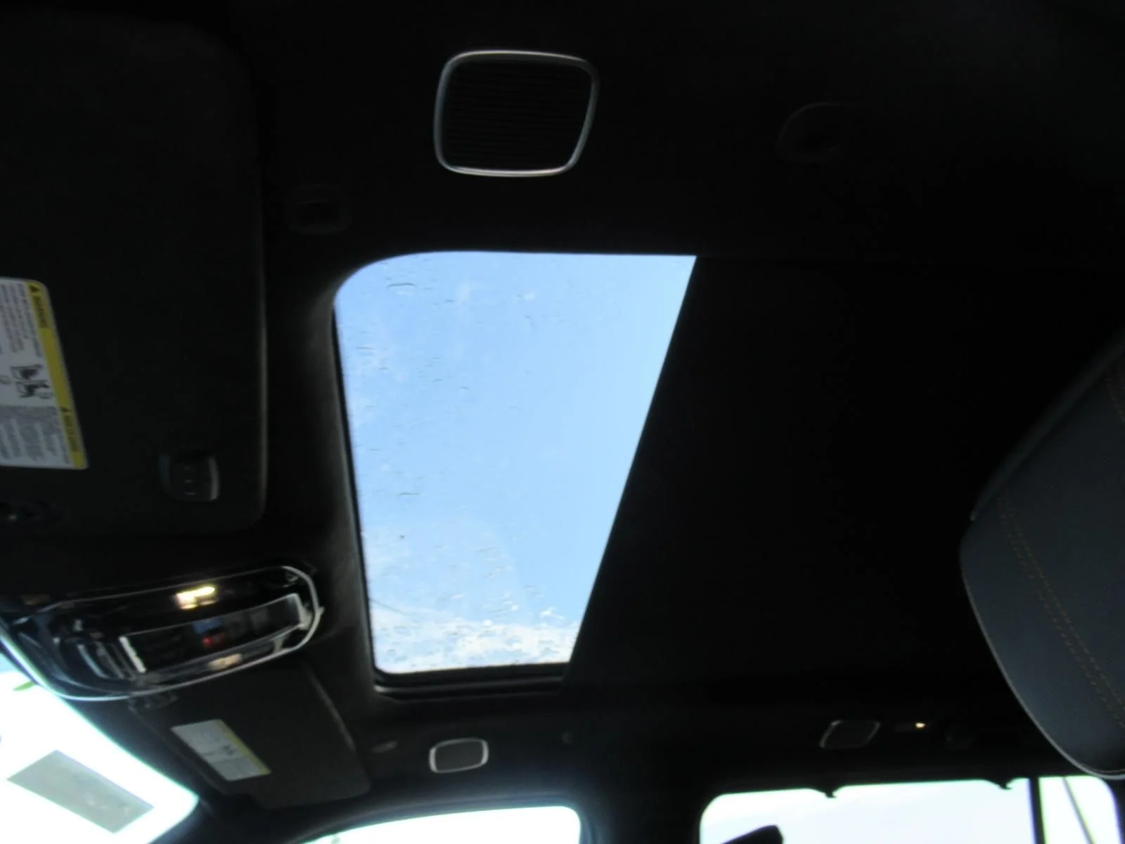 Used 2025 White Jeep Series III image 22