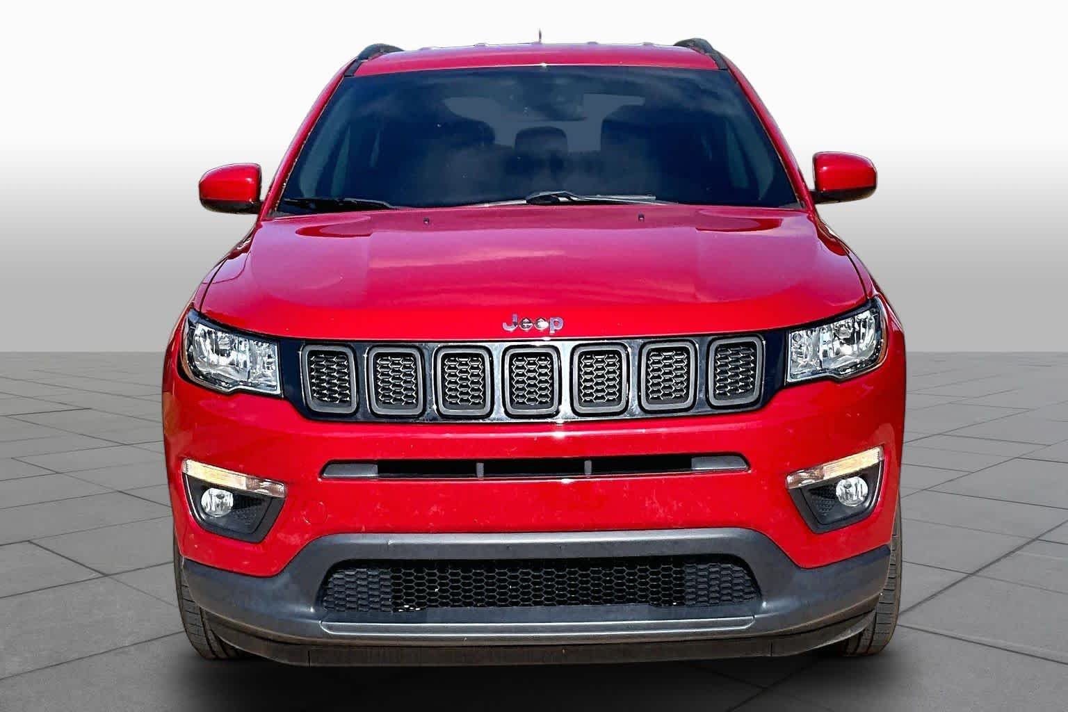 Pre-Owned 2018 Jeep Compass Latitude