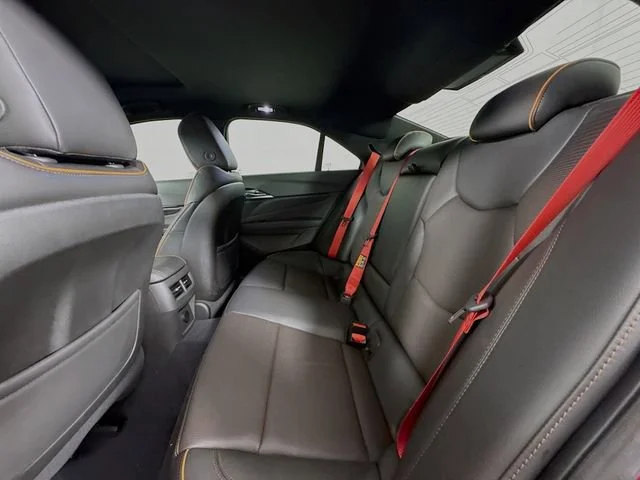 2026 Cadillac CT4 V-Series - Photo 8
