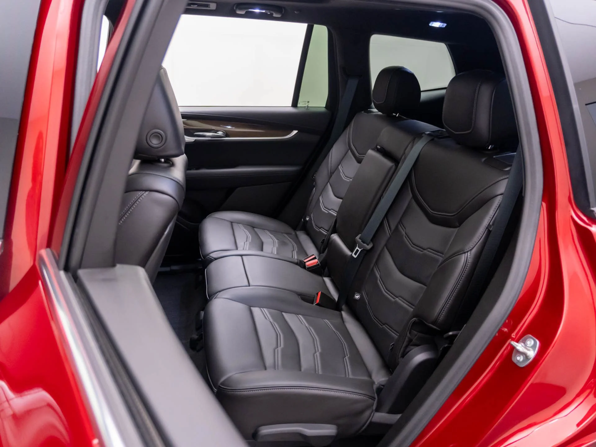 Used 2025 Red Cadillac Premium Luxury image 17