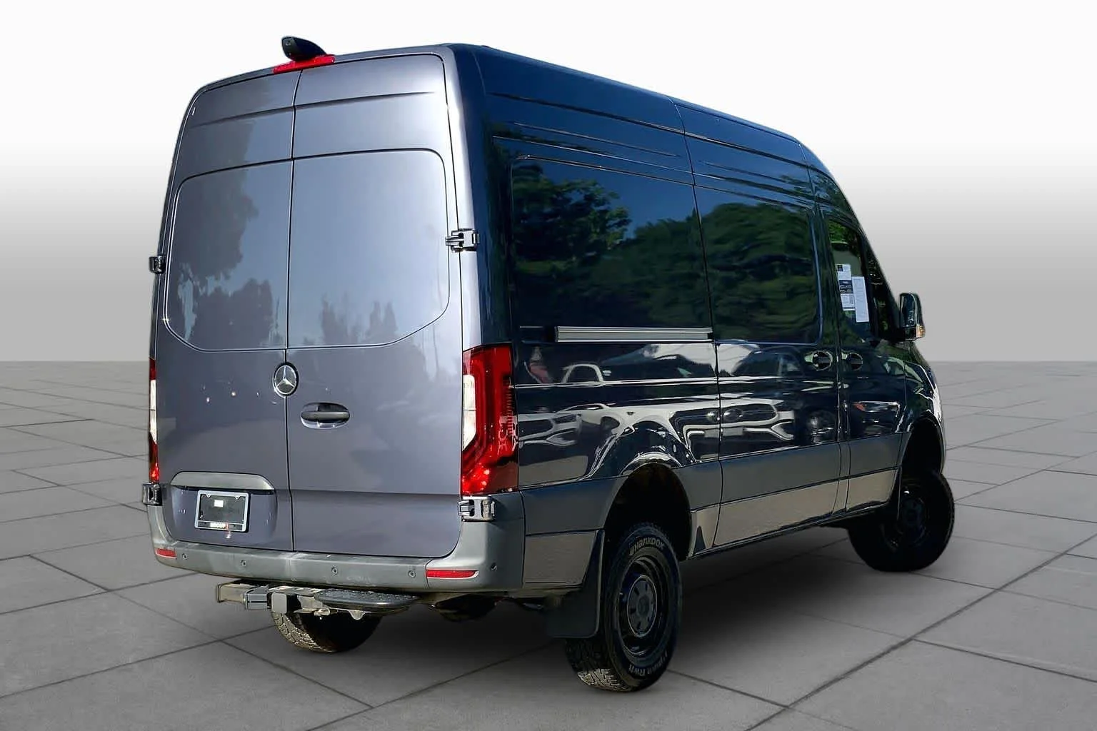 Used 2024 Tenorite Grey Metallic Mercedes-Benz  image 13