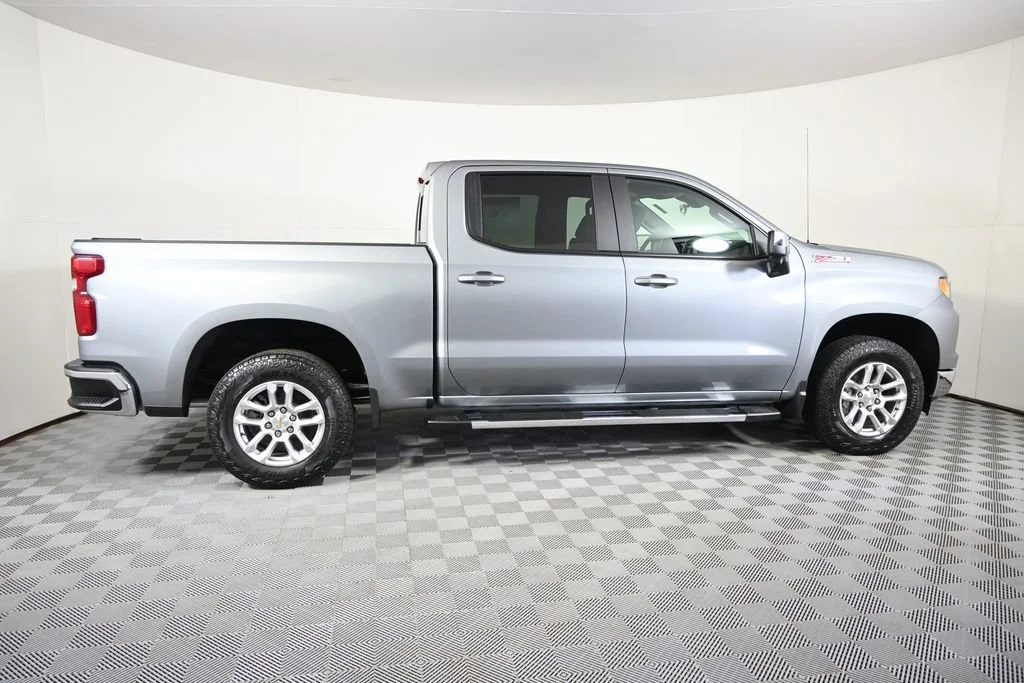 2026 Chevrolet Silverado 1500 LT - Photo 8