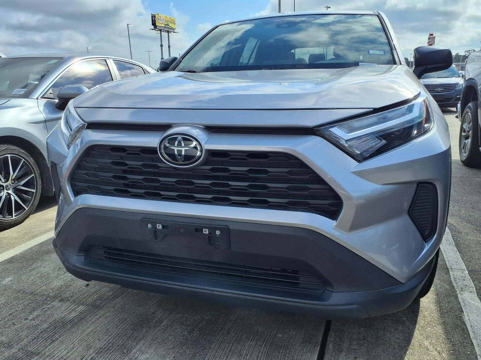 Used 2023 Silver Sky Metallic Toyota LE image 5