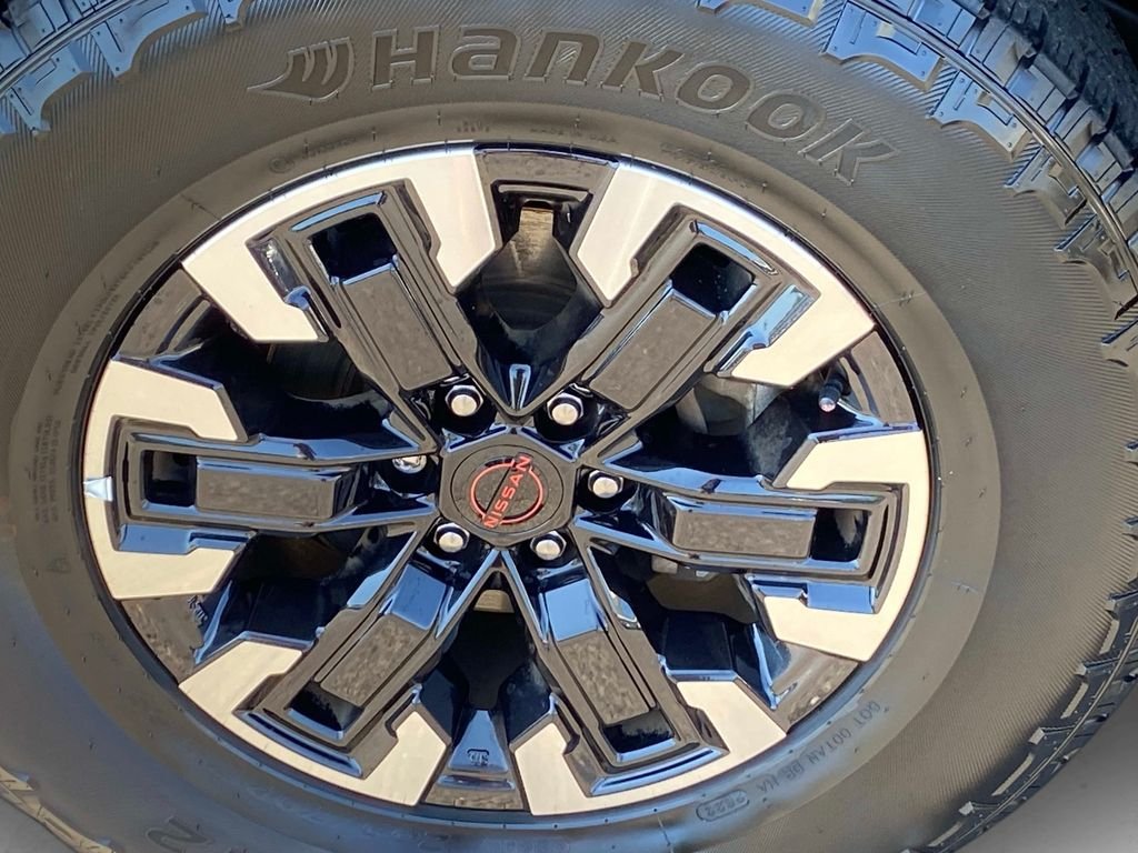 Used 2024 Red Nissan PRO-4X image 30