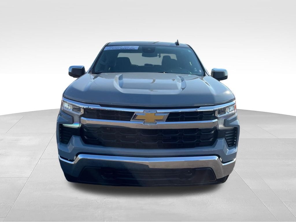 Used 2024 Gray Chevrolet LT image 8