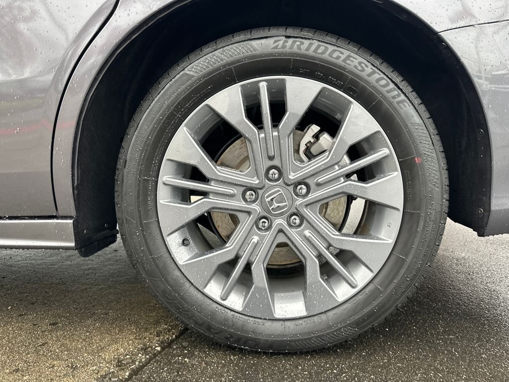 2026 Honda Odyssey Touring - Photo 29