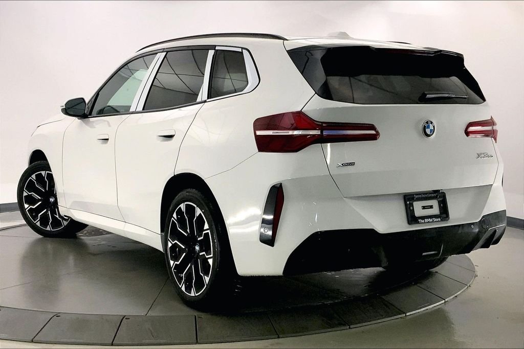 Used 2026 Alpine White BMW  image 2