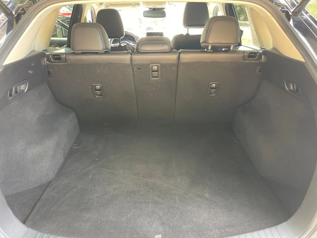 Used 2019 Black Mazda Grand Touring image 25