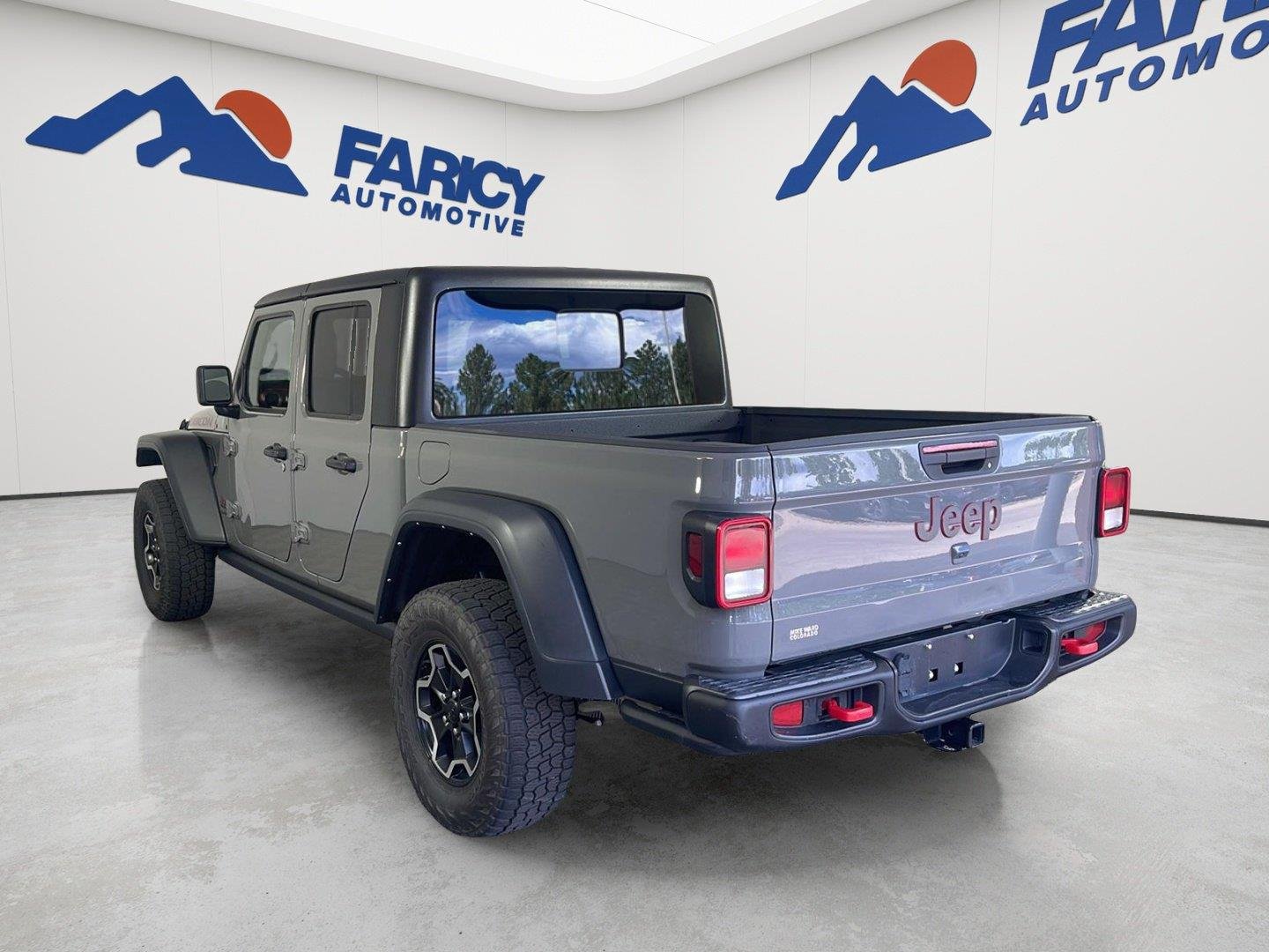 Used 2021 Sting-Gray Clearcoat Jeep Rubicon image 9