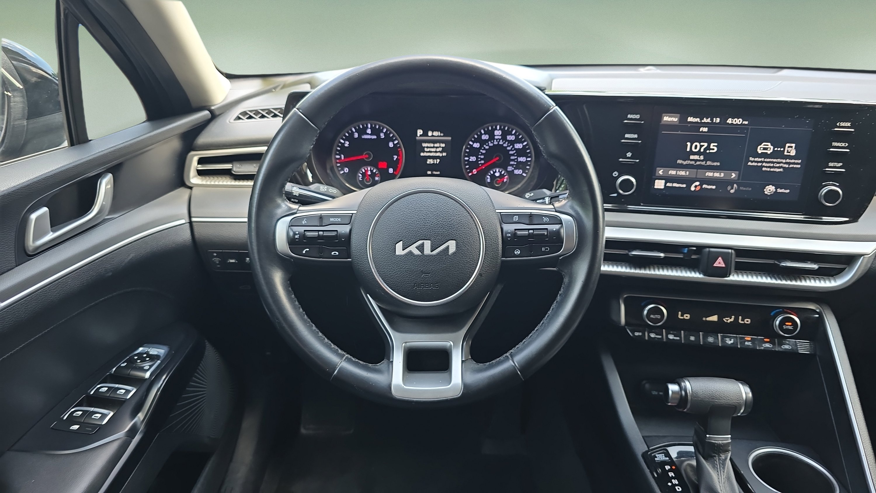 Used 2022 Black Kia LXS AWD image 13