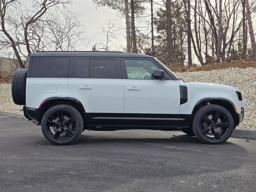 2026 Land Rover Defender X-Dynamic SE - Photo 25