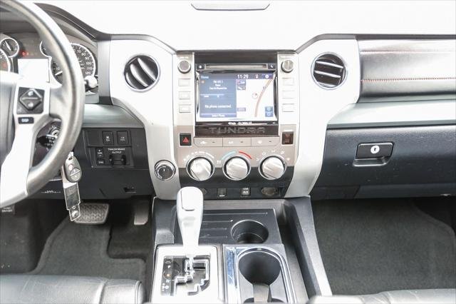 Certified Used 2017 SUPER WHITE Toyota  image 13