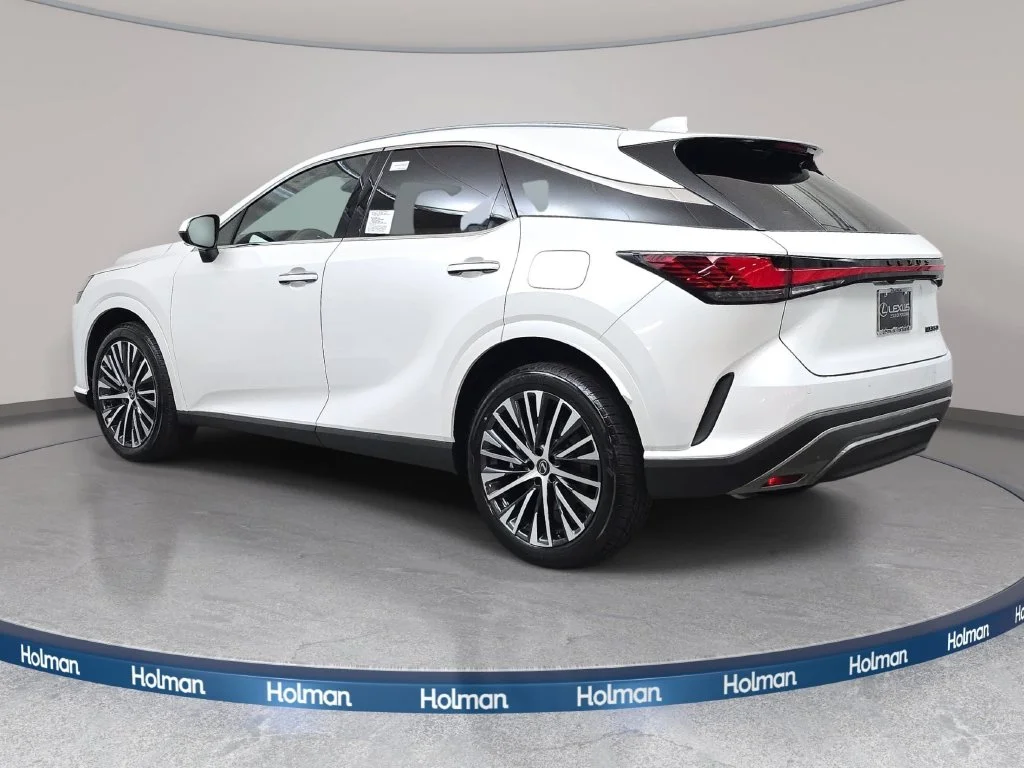 New 2026 Eminent White Pearl Lexus PREMIUM PLUS image 7