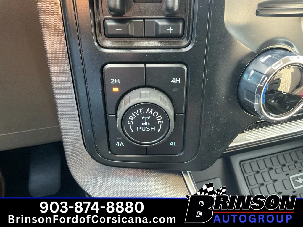 New 2026 Star White Metallic Tri-Coat Ford Platinum® image 19