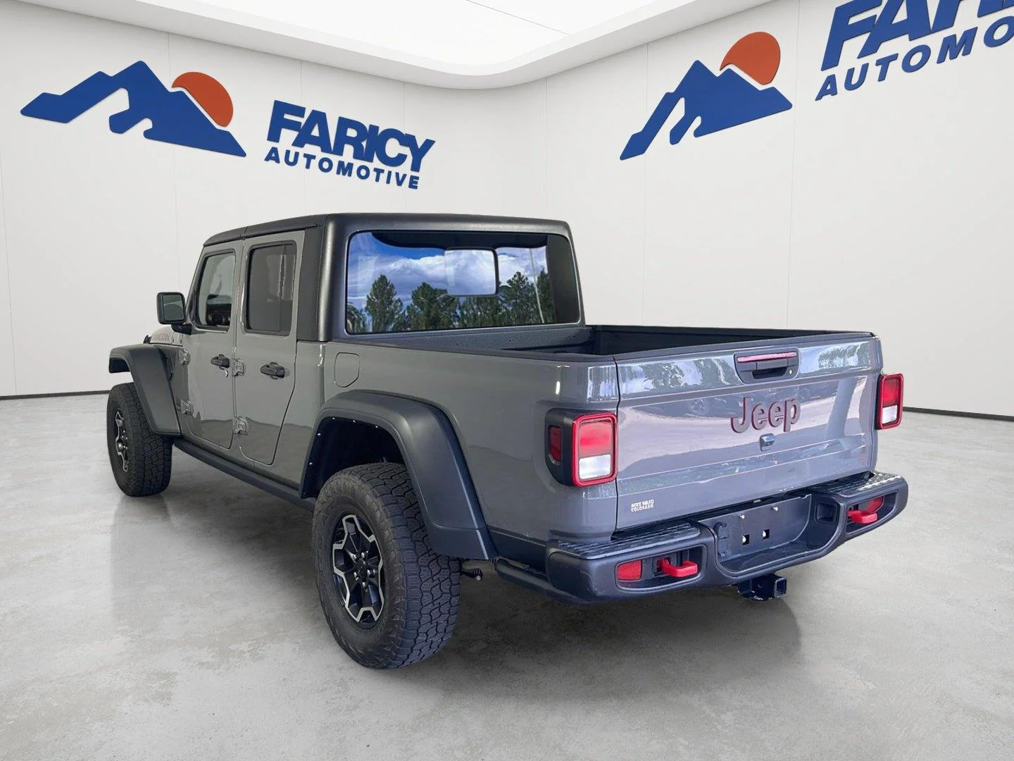 Used 2021 Sting-Gray Clearcoat Jeep Rubicon image 9