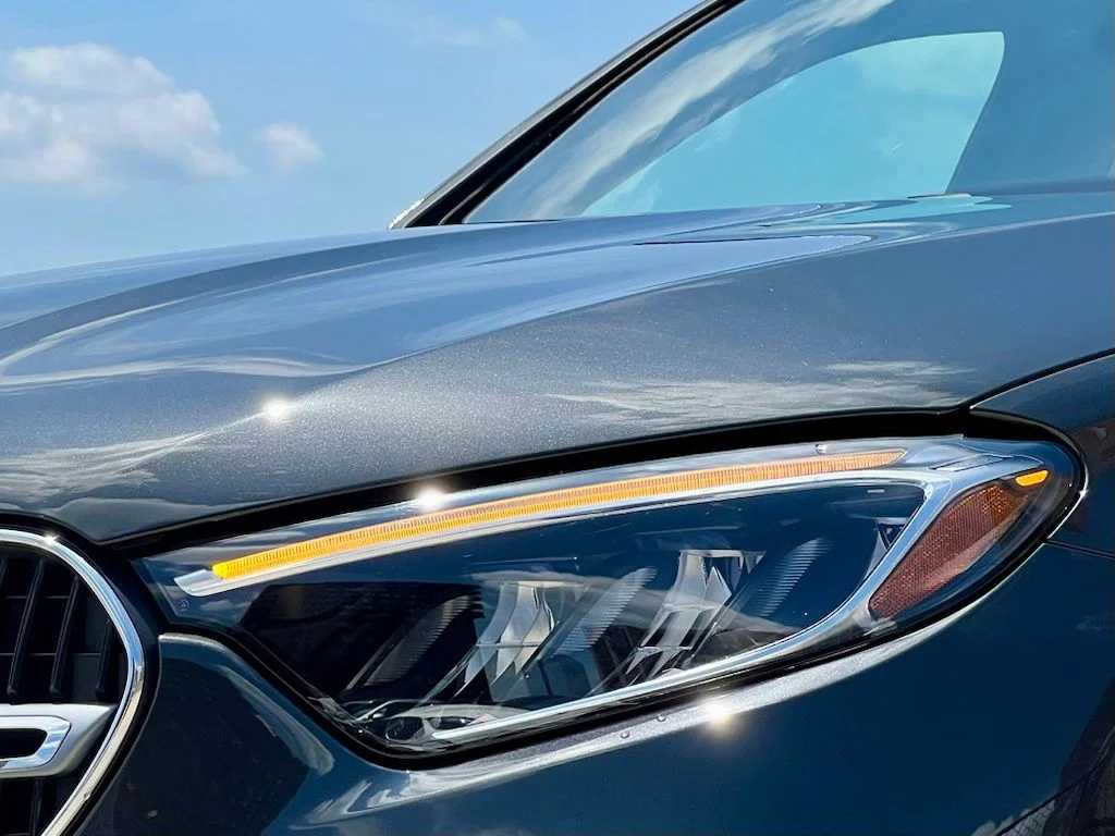 Certified Used 2026  Mercedes-Benz GLC 300 image 5