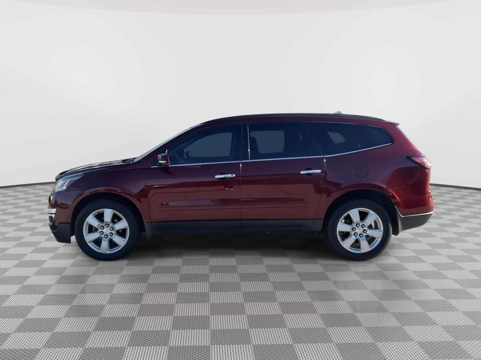 Used 2017 Siren Red Tintcoat Chevrolet LT image 15