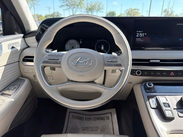 Used 2024 Sierra Burgundy Hyundai Calligraphy image 26