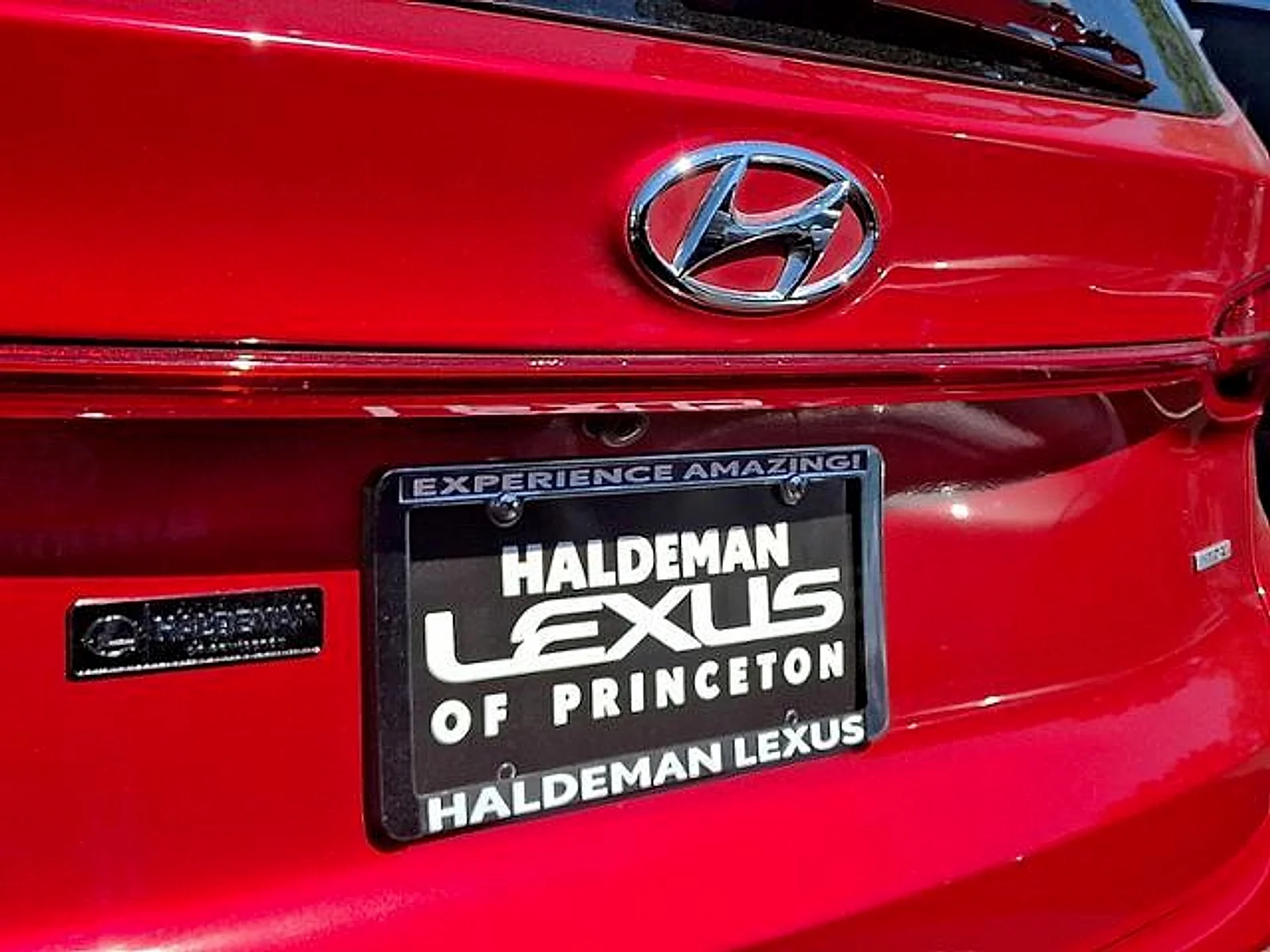 Used 2022 Calypso Red Hyundai SEL image 32