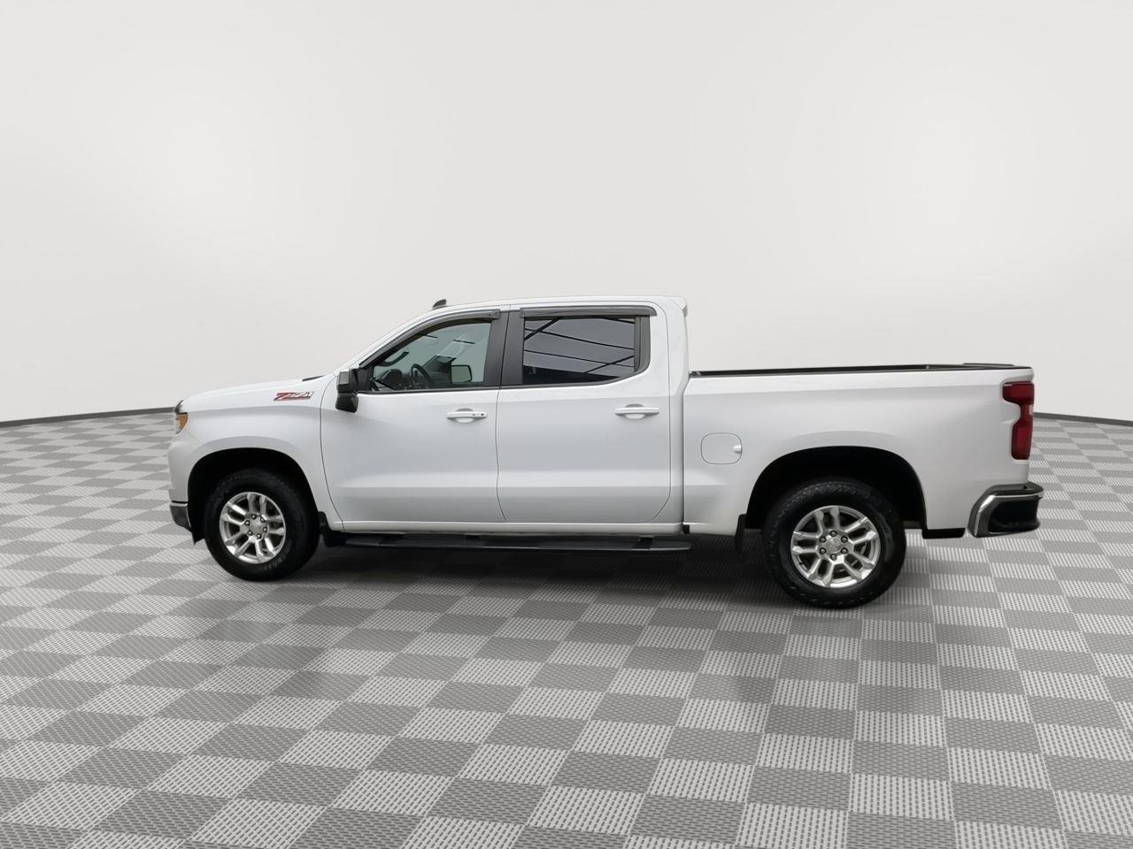 2022 Chevrolet Silverado 1500 LT - Photo 36