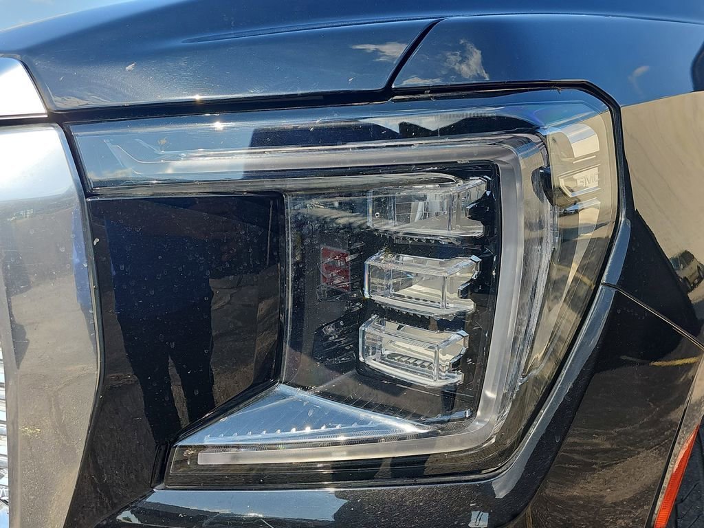 Certified Used 2021 ONYX BLACK GMC Denali image 37
