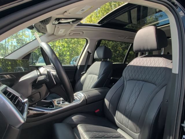 2025 BMW X7 40i - Photo 21