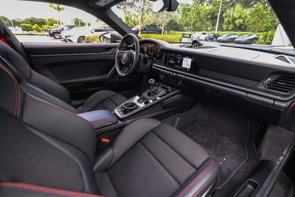 2026 Porsche 911 GT3 - Photo 47